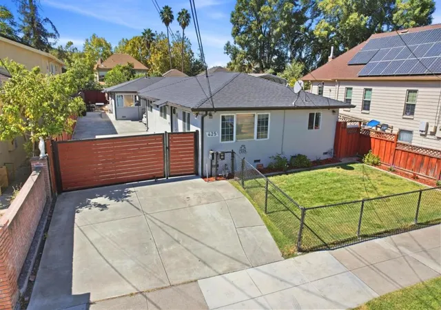 Photo 1 of Multi family home for sale at 425 N 7th Street, San Jose, CA 95112 | MLS# ML82062296 | Listing updated on 2026-10-09