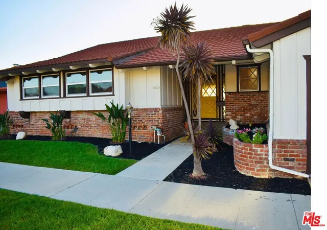 Photo 1 of Single family home for sale at 4623 Don Miguel Dr, Los Angeles, CA 90008 | MLS# 26991125 | Listing updated on 2026-10-10