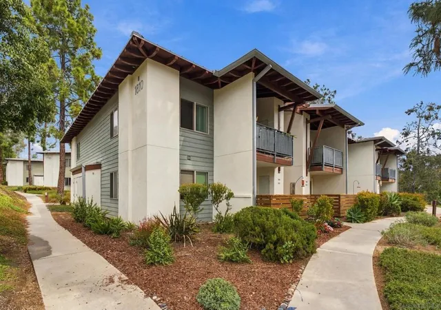 Photo 3 of Condo for sale at 1810 S El Camino Real #106, Encinitas, CA 92024 | MLS# 260023225SD | Listing updated on 2026-10-07