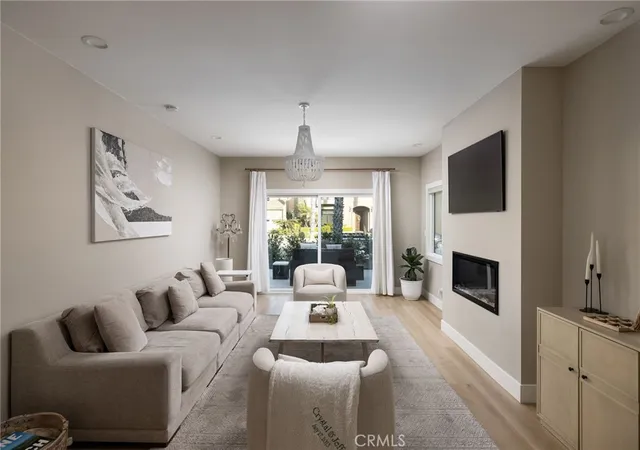 Photo 3 of Single family home for sale at 207 21st, Huntington Beach, CA 92648 | MLS# OC26207931 | Listing updated on 2026-09-26
