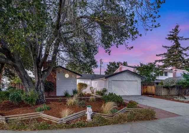 Photo 3 of Sale Pending at 1013 Sumac Dr, Sunnyvale, CA 94086 | MLS# ML82062320 | Listing updated on 2026-10-02