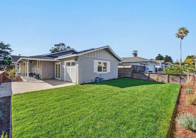 Photo 3 of Single family home for sale at 317 Lighthouse Ave, Santa Cruz, CA 95060 | MLS# ML82062325 | Listing updated on 2026-10-12