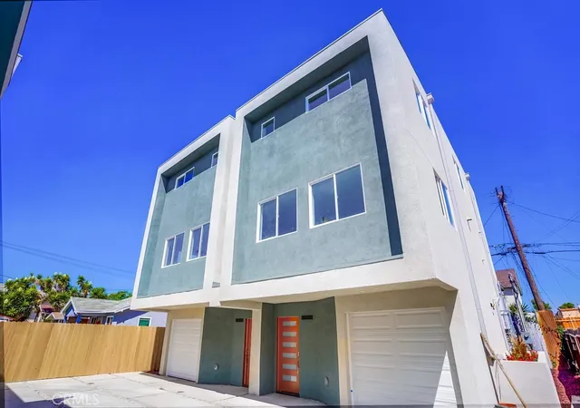 Photo 1 of House for sale at 1417 West 84th, Los Angeles, CA 90047 | MLS# RS26208008 | Listing updated on 2026-10-01