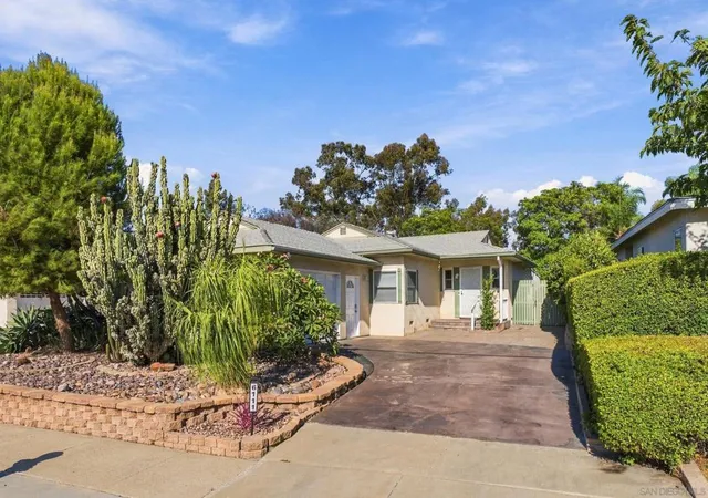 Photo 2 of Sale Pending at 6111 Amarillo, La Mesa, CA 91942 | MLS# 260023235SD | Listing updated on 2026-10-06