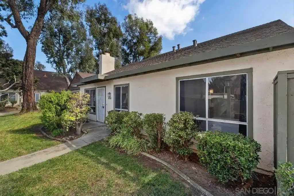 Photo 1 of Single family home for sale at 10569 Westonhill Dr, San Diego, CA 92126 | MLS# 260023234SD | Listing updated on 2026-10-20