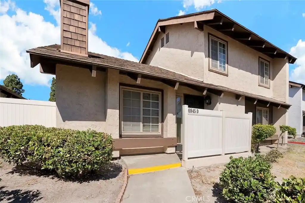 Photo 1 of Townhouse for sale at 6945 Parkside #D, San Diego, CA 92139 | MLS# IG26207601 | Listing updated on 2026-10-17