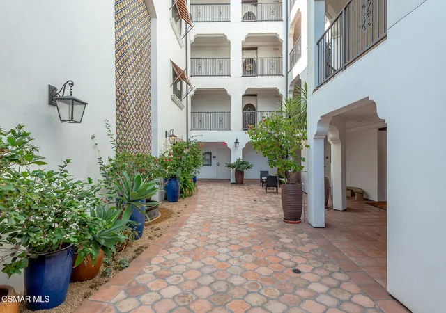 Photo 2 of Condo for sale at 13308 Valleyheart Dr #404, Sherman Oaks, CA 91423 | MLS# 226004544 | Listing updated on 2026-10-04