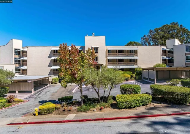 Photo 3 of Sale Pending at 340 Vallejo Dr #83, Millbrae, CA 94030 | MLS# 41149169 | Listing updated on 2026-10-08