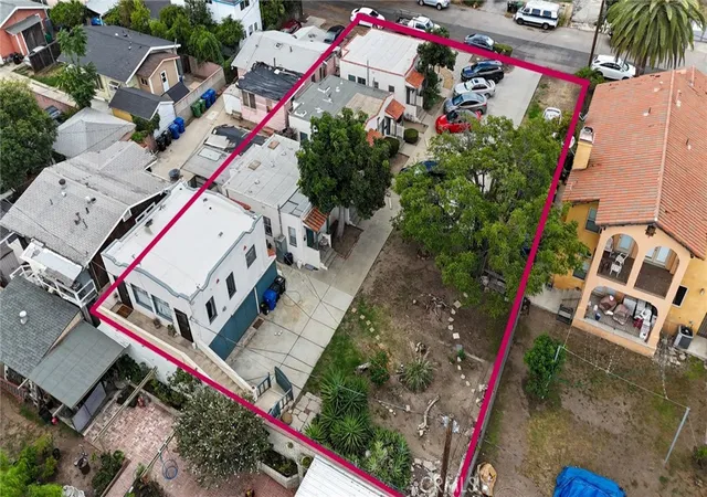 Photo 2 of Multi family home for sale at 930 N Grand, San Pedro, CA 90731 | MLS# SB26207171 | Listing updated on 2026-09-30
