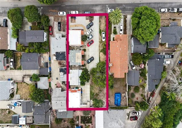Photo 3 of Multi family home for sale at 930 N Grand, San Pedro, CA 90731 | MLS# SB26207171 | Listing updated on 2026-09-30