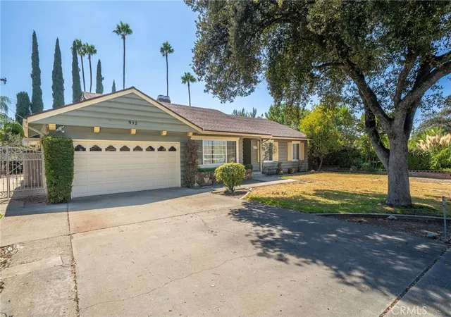 Photo 2 of Sale Pending at 952 Occidental Dr, Claremont, CA 91711 | MLS# CV26206344 | Listing updated on 2026-10-06
