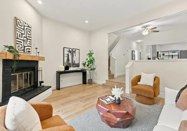 Listing Photo 3 - Condo for sale in building located at 170 Marylinn Dr, Milpitas, CA 95035