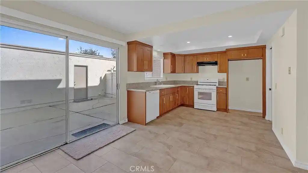 Photo 1 of Townhouse for sale at 15279 Cadiz, Westminster, CA 92683 | MLS# IG26208238 | Listing updated on 2026-10-13