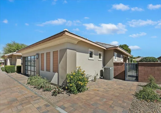 Photo 3 of Single family home for sale at 51678 Hawthorne Ct, Indio, CA 92201 | MLS# 219153136DA | Listing updated on 2026-10-07
