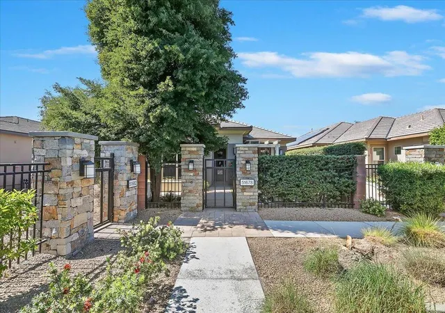 Photo 4 of Single family home for sale at 51678 Hawthorne Ct, Indio, CA 92201 | MLS# 219153136DA | Listing updated on 2026-10-07