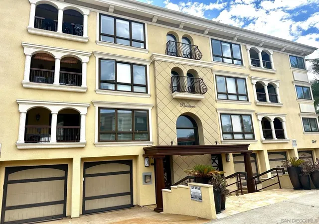 Photo 18 of Condo for sale at 7411 Herschel #3F, La Jolla, CA 92037 | MLS# 260023261SD | Listing updated on 2026-10-09