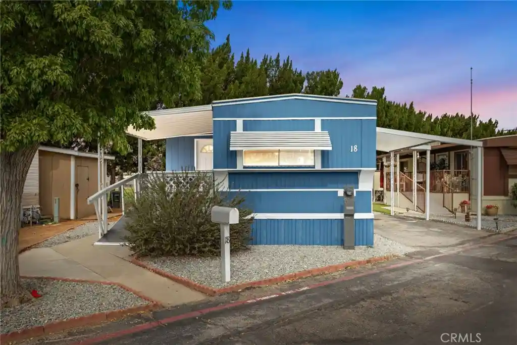 Photo 1 of Manufactured home for sale at 21922 Ottawa Space #18, Apple Valley, CA 92308 | MLS# HD26208106 | Listing updated on 2026-10-23