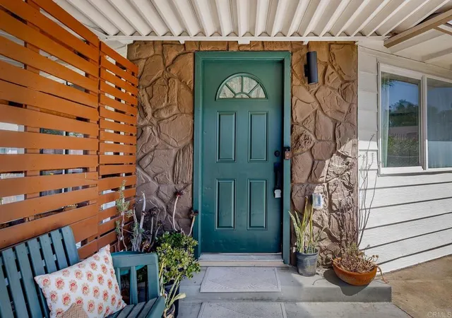 Photo 2 of Single family home for sale at 719 La Presa Ave, Spring Valley, CA 91977 | MLS# NDP2608898 | Listing updated on 2026-10-09