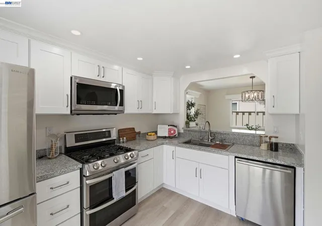 Photo 2 of Sale Pending at 1245 Marina Cir, Discovery Bay, CA 94505 | MLS# 41149186 | Listing updated on 2026-10-05