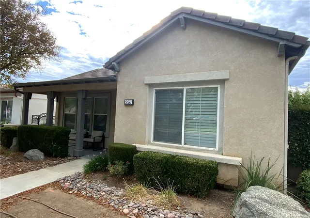 Photo 2 of Single family home for sale at 256 Four Seasons, Hemet, CA 92545 | MLS# IV26208294 | Listing updated on 2026-09-28