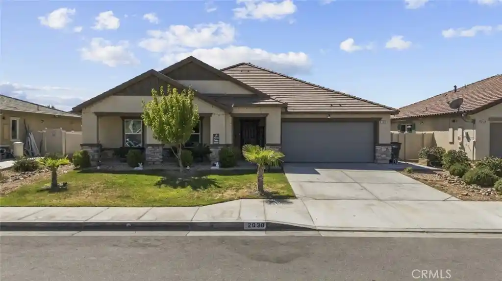 Photo 1 of Single family home for sale at 2030 E Lingard St, Lancaster, CA 93535 | MLS# SR26207484 | Listing updated on 2026-10-16