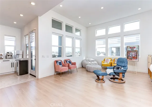 Photo 3 of Townhouse for sale at 519 Mulligan, Irvine, CA 92618 | MLS# PW26206151 | Listing updated on 2026-10-09