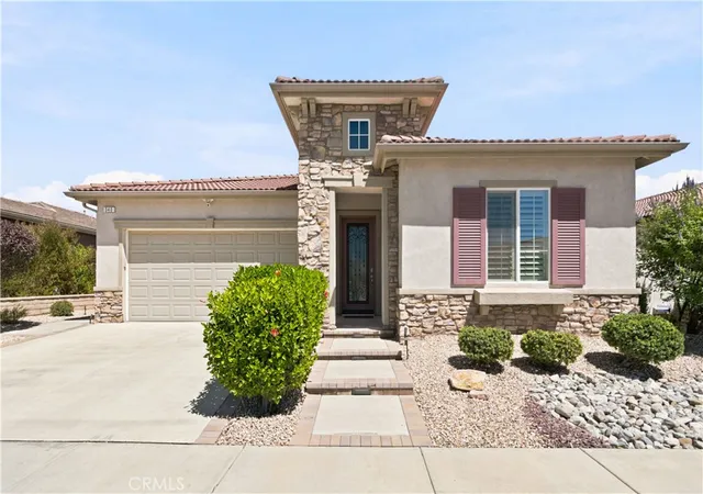 Photo 1 of Single family home for sale at 340 Mock Blf, Beaumont, CA 92223 | MLS# SR26208378 | Listing updated on 2026-10-07