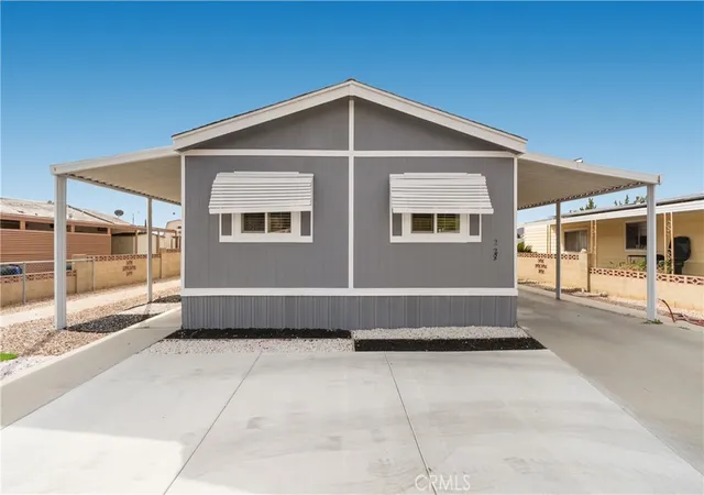 Photo 1 of Manufactured home for sale at 228 N La Paloma Ave, San Jacinto, CA 92582 | MLS# IG26207130 | Listing updated on 2026-10-12