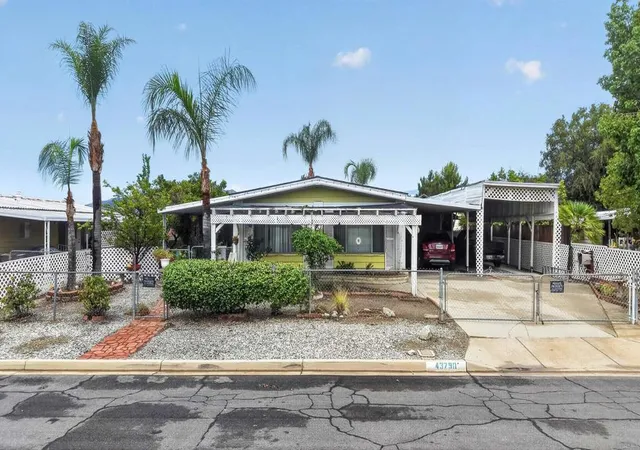 Photo 2 of Single family home for sale at 43790 Rassle Dr, Hemet, CA 92544 | MLS# PTP2607201 | Listing updated on 2026-09-27