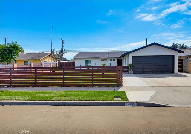 Photo 1 of Sale Pending at 2924 W Mcfadden, Santa Ana, CA 92704 | MLS# HD26208407 | Listing updated on 2026-10-06