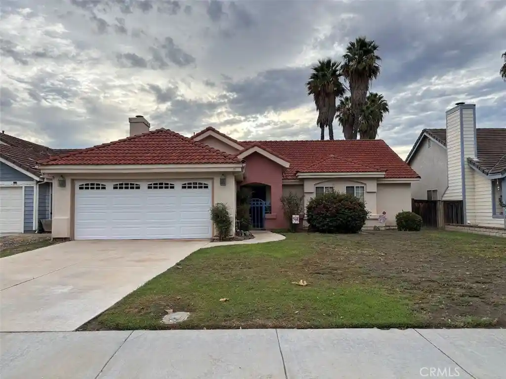 Photo 1 of Single family home for sale at 1286 Silica Ct, Hemet, CA 92543 | MLS# SW26208464 | Listing updated on 2026-10-22