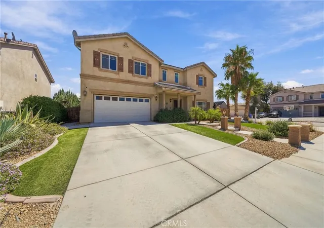 Photo 3 of Single family home for sale at 14621 Aztec, Victorville, CA 92394 | MLS# DW26207622 | Listing updated on 2026-10-10