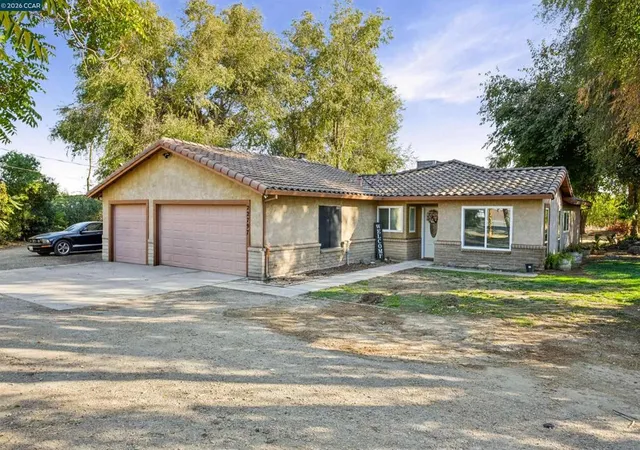 Photo 1 of Single family home for sale at 2279 Cozy Ct, Tracy, CA 95304 | MLS# 41149220 | Listing updated on 2026-10-01