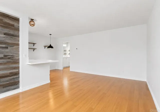 Listing Photo 2 - Condo for sale in building located at 4360 42nd St, San Diego, CA 92105 - Unit #6