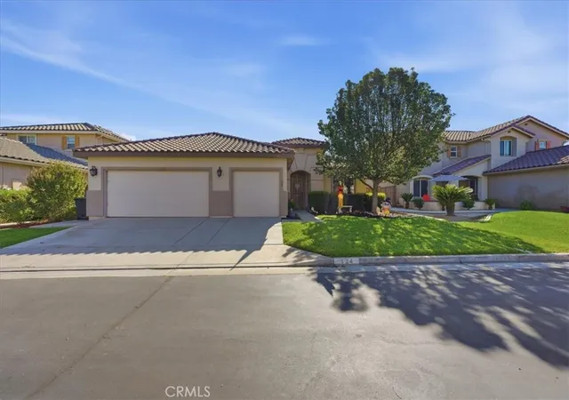 Photo 1 of Single family home for sale at 124 Playa Ct, Hemet, CA 92545 | MLS# SW26208556 | Listing updated on 2026-10-12