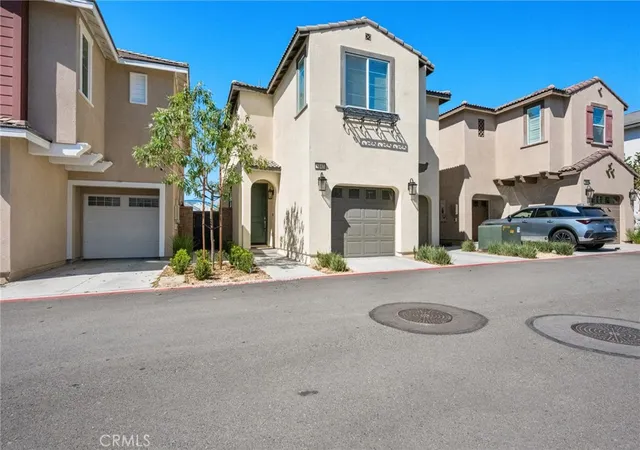 Photo 2 of Condo for sale at 5142 Endive, Fontana, CA 92336 | MLS# CV26208584 | Listing updated on 2026-10-10