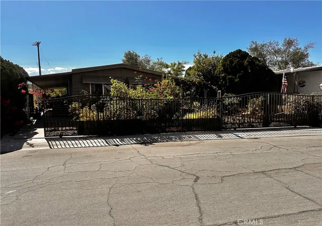 Photo 3 of Single family home for sale at 33035 Westchester Dr, Thousand Palms, CA 92276 | MLS# CV26208590 | Listing updated on 2026-09-29