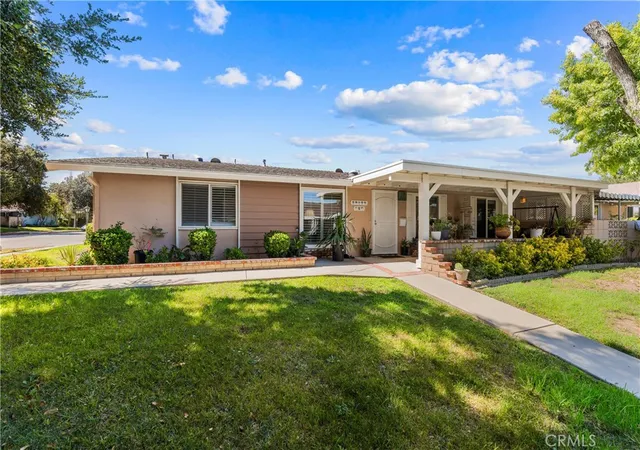 Photo 1 of Condo for sale at 19229 Ave Of The Oaks #A, Newhall, CA 91321 | MLS# SR26206829 | Listing updated on 2026-09-30