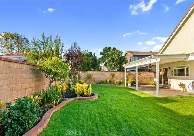 Photo 3 of Sale Pending at 29161 Rangewood Rd, Castaic, CA 91384 | MLS# SR26207073 | Listing updated on 2026-10-07