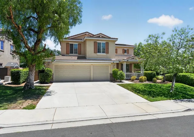 Photo 1 of Single family home for sale at 21516 Coral Rock Ln, Wildomar, CA 92595 | MLS# 260023302SD | Listing updated on 2026-10-08