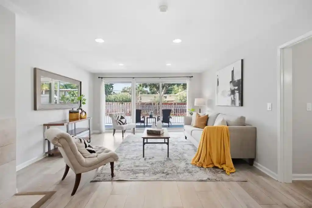 Listing Photo 1 - Condo for sale in 1945 Mount Vernon Ct located at 1945 Mount Vernon Ct, Mountain View, CA 94040 - Unit 1945 Mount Vernon Ct