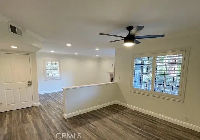 Listing Photo 1 - Condo for sale in building located at 25531 Indian Hl, Laguna Hills, CA 92653 - Unit #E