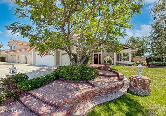 Photo 3 of Single family home for sale at 2990 Klamath Ave, Simi Valley, CA 93063 | MLS# 226004562 | Listing updated on 2026-09-24