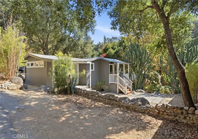 Photo 3 of Single family home for sale at 570 Brookside Ln, Sierra Madre, CA 91024 | MLS# AR26205923 | Listing updated on 2026-10-11