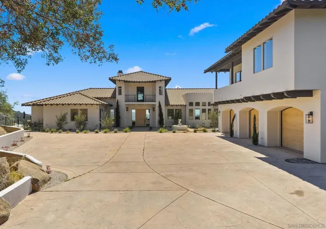Photo 3 of Single family home for sale at 15711 Salida Del Sol, Ramona, CA 92065 | MLS# 260023327SD | Listing updated on 2026-09-24