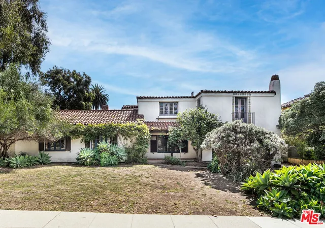 Photo 3 of Single family home for sale at 624 Alta Ave, Santa Monica, CA 90402 | MLS# 26992039 | Listing updated on 2026-10-10