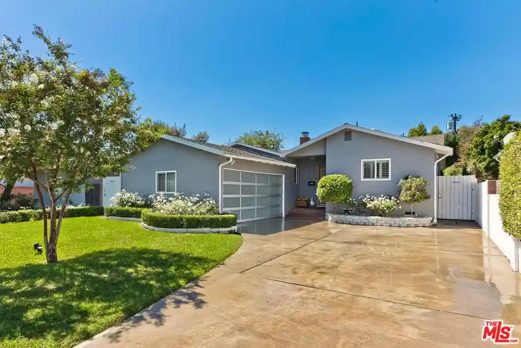 Photo 1 of Sale Pending at 5853 Natick Ave, Van Nuys, CA 91411 | MLS# 26990651 | Listing updated on 2026-10-24