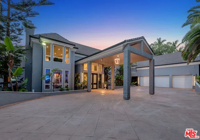 Photo 1 of Mansion for sale at 27551 Pacific Coast Hwy, Malibu, CA 90265 | MLS# 26991725 | Listing updated on 2026-10-02