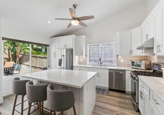 Photo 2 of Sale Pending at 1642 Marbella Dr, Vista, CA 92081 | MLS# NDP2608926 | Listing updated on 2026-10-01
