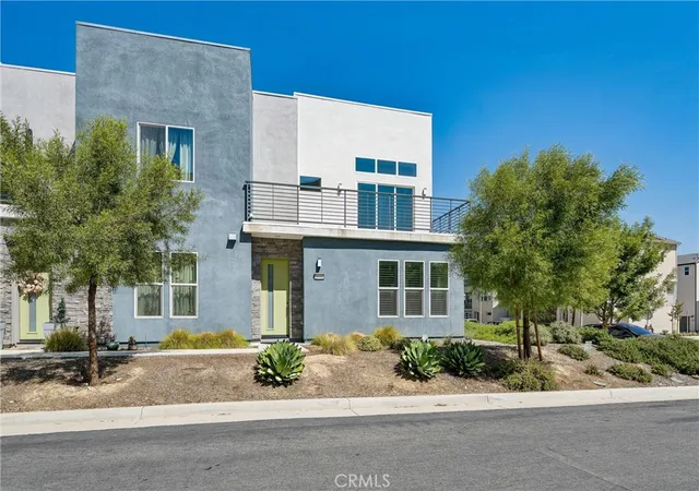 Photo 1 of Townhouse for sale at 26902 Sycamore Way, Valencia, CA 91381 | MLS# BB26192874 | Listing updated on 2026-10-11